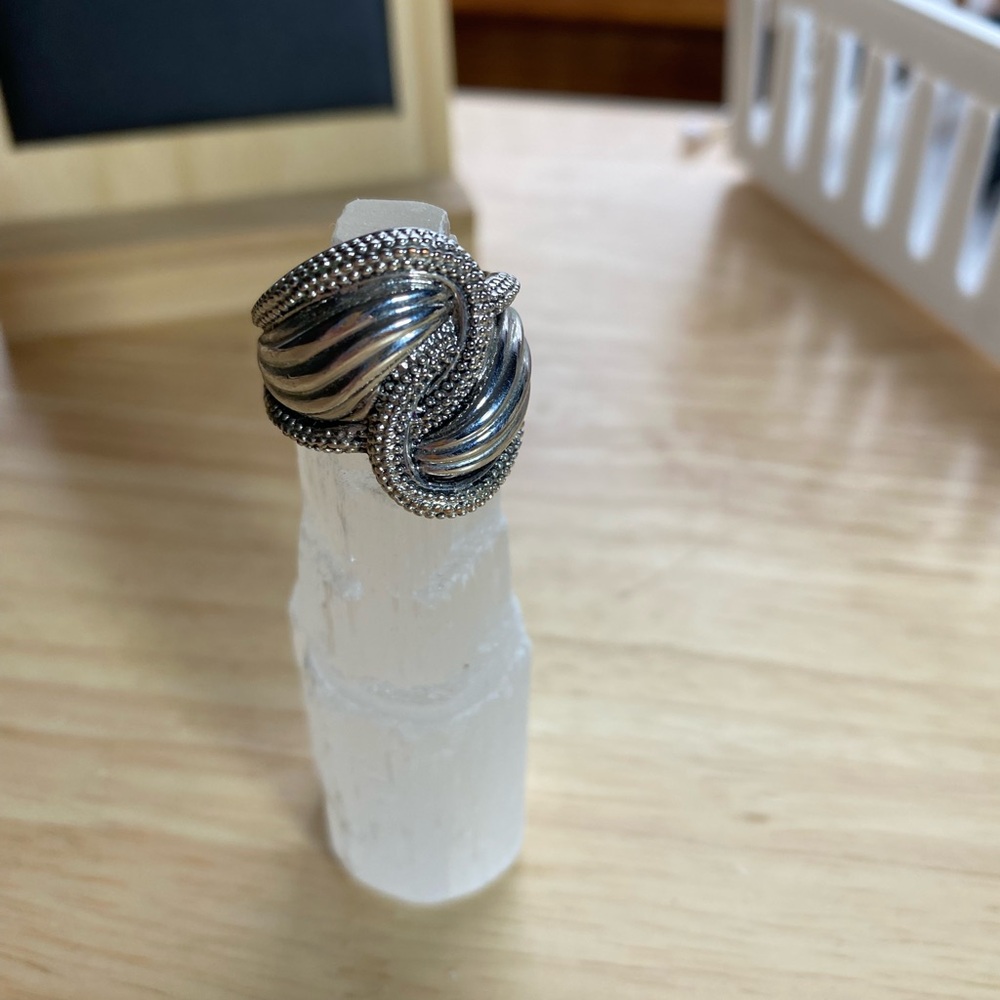 Women’s Ring
RSC
Size 7